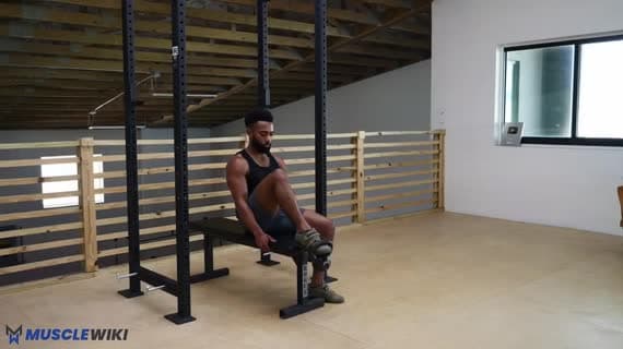 Elevación de tibial con kettlebell