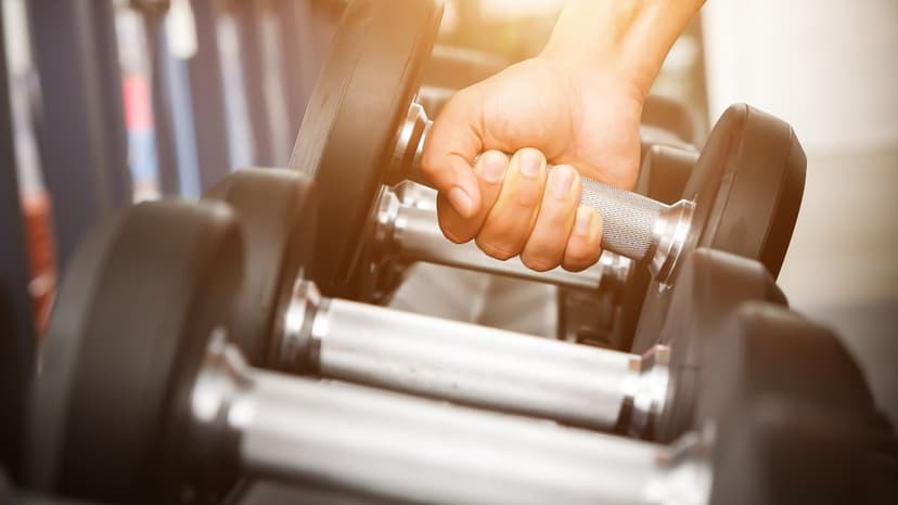 تمرين بدمبل واحد workout