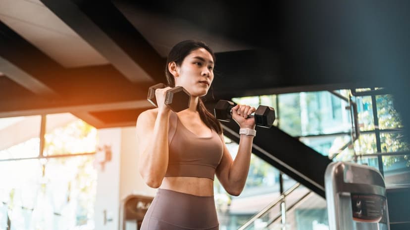 تمارين الجزء العلوي للنساء (مبتدئات) workout